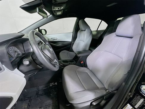 Used 2024 Toyota Corolla SE image 15