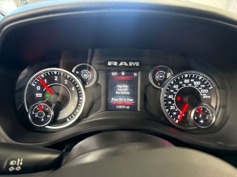 Used 2022 RAM 1500 Big Horn AWD/4WD image 25