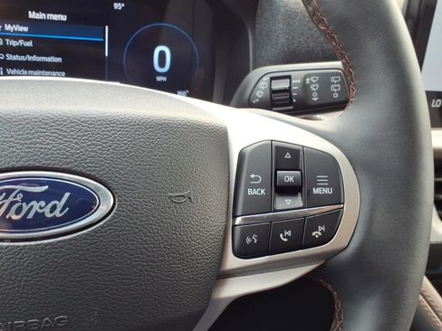 Used 2026 Ford Explorer Active w/ Active Comfort Package AWD/4WD image 22