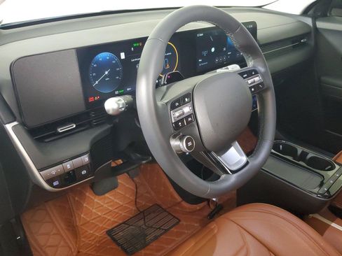 Used 2025 Hyundai Ioniq 5 SE RWD image 23