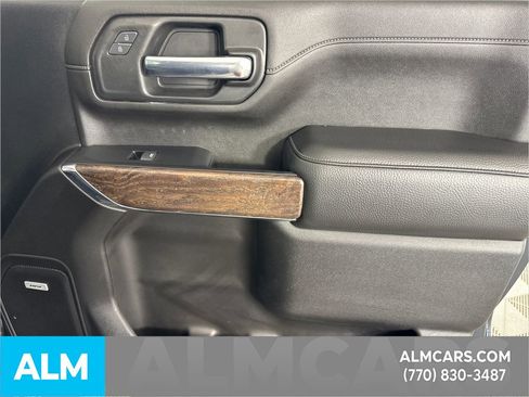Used 2023 GMC Sierra 3500 Denali image 16