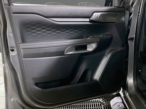 Used 2025 Ford Ranger XLT w/ FX4 Off-Road Package image 12