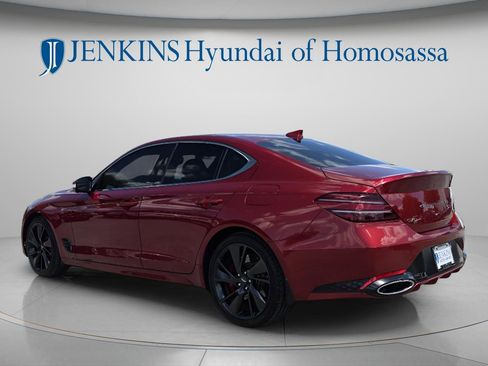 Used 2022 Genesis G70 3.3T RWD image 8