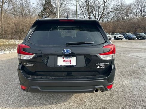 Certified 2023 Subaru Forester Premium image 6