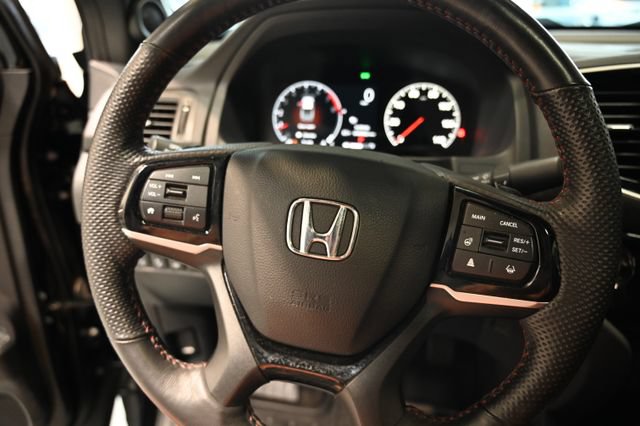 Used 2024 Honda Ridgeline Black Edition image 24