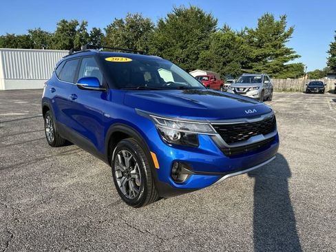 Used 2023 Kia Seltos EX AWD/4WD image 11
