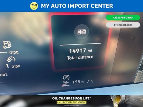 Used 2025 Volkswagen Tiguan SE AWD/4WD image 20