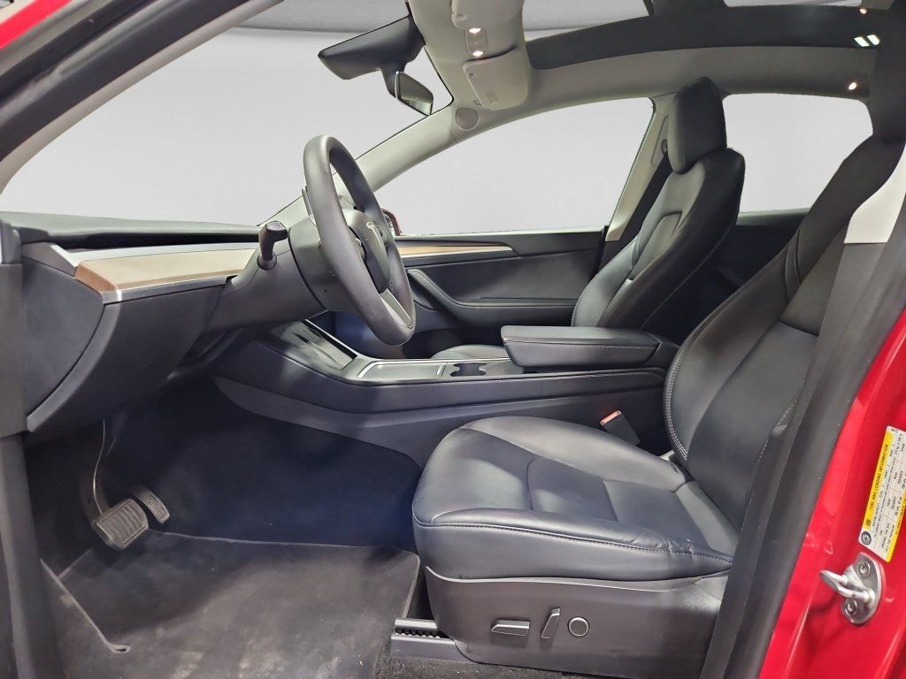 Used 2023 Tesla Model Y Long Range AWD/4WD image 15