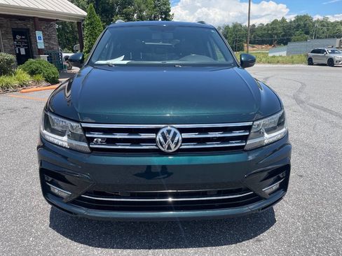 Used 2018 Volkswagen Tiguan SEL w/ R-Line Package FWD image 5
