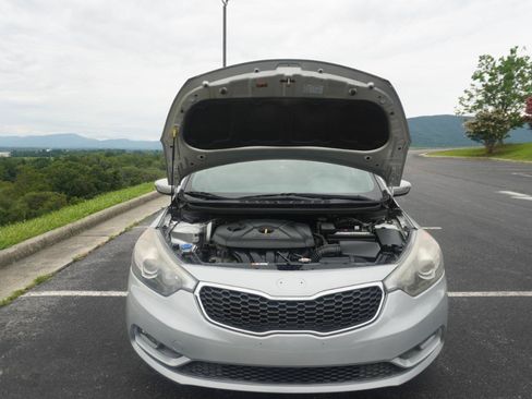 Used 2014 Kia Forte EX FWD image 35
