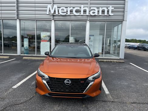 Certified 2025 Nissan Sentra SR image 3