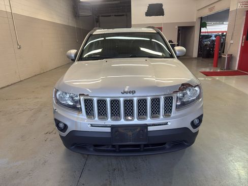 Used 2014 Jeep Compass Latitude w/ Sun/Sound Group image 2