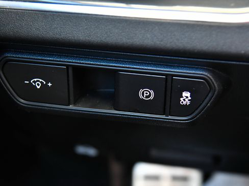 Used 2025 Kia K4 GT-Line Turbo FWD image 43