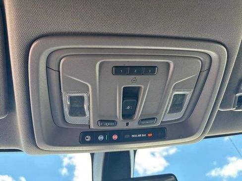 Used 2020 Chevrolet Silverado 1500 RST image 30