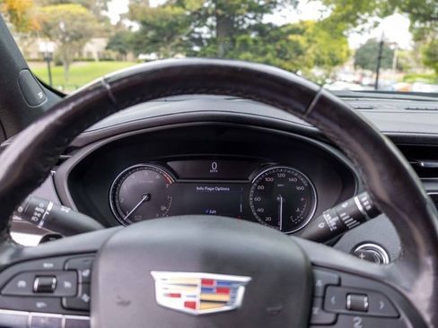 Used 2021 Cadillac XT4 Premium Luxury w/ Driver Assist Package image 20