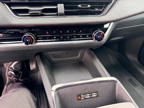 New 2026 Chevrolet Equinox RS image 18