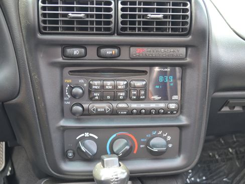 Used 2002 Chevrolet Camaro Z28 w/ SS Performance/Appearance Pkg image 15