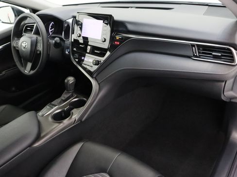 Certified 2023 Toyota Camry SE w/ Convenience Package image 35