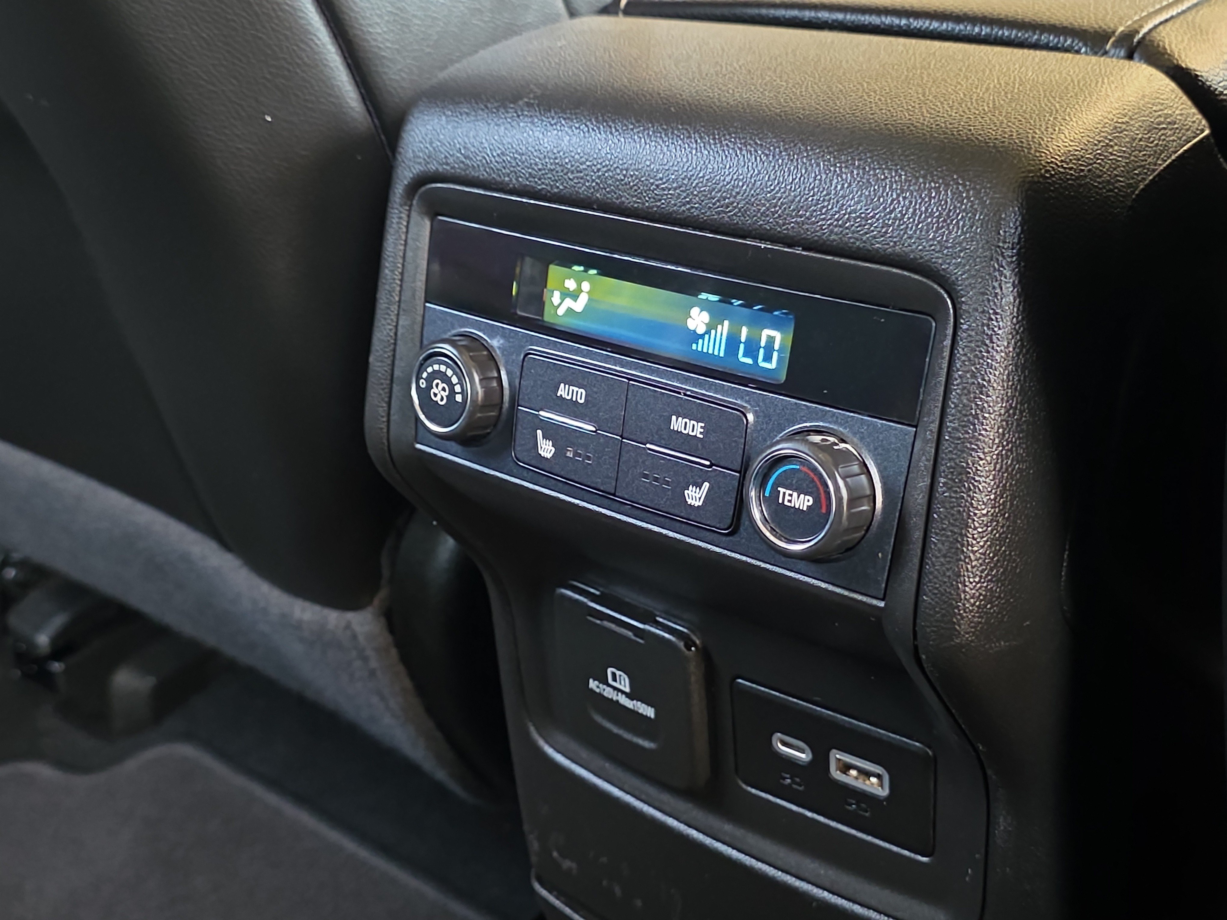 Used 2021 GMC Acadia SLT w/ Elevation Edition FWD image 26