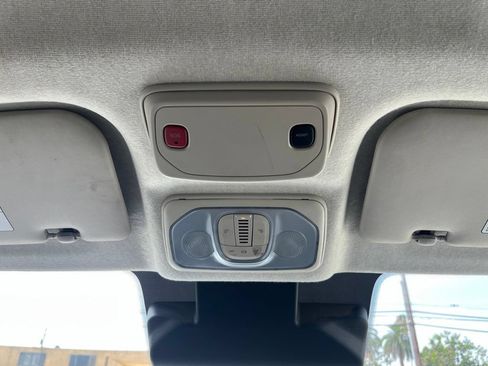 Used 2023 RAM ProMaster 2500 FWD image 23