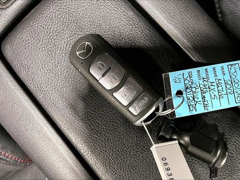 Used 2018 MAZDA MX-5 Miata Grand Touring image 13