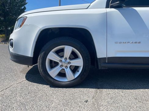 Used 2017 Jeep Compass Sport w/ Power Value Group FWD image 11