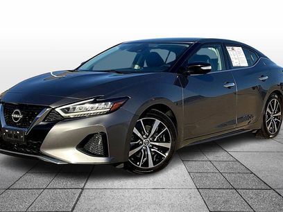 Used 2023 Nissan Maxima SV w/ Floor Mat Group