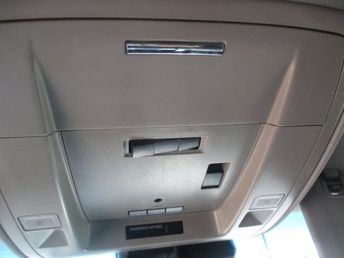 Used 2017 Chevrolet Silverado 1500 LTZ Z71 w/ LTZ Plus Package image 34