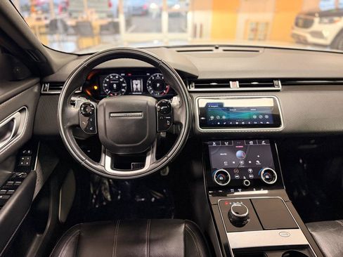 Used 2018 Land Rover Range Rover Velar R-Dynamic SE AWD/4WD image 11