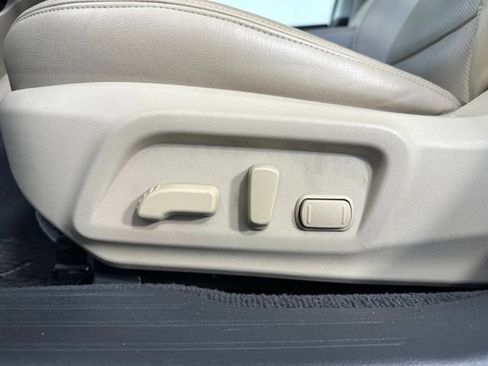 Used 2019 Subaru Outback 2.5i Limited AWD/4WD image 22