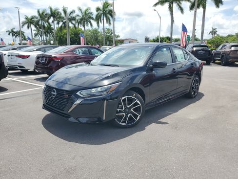 New 2025 Nissan Sentra SR w/ SR Premium Package image 26