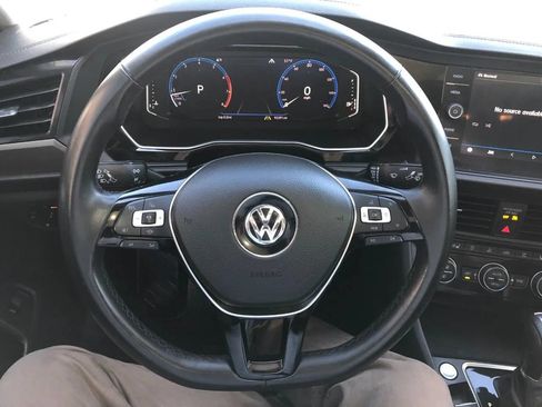 Used 2019 Volkswagen Jetta SEL Premium FWD image 14