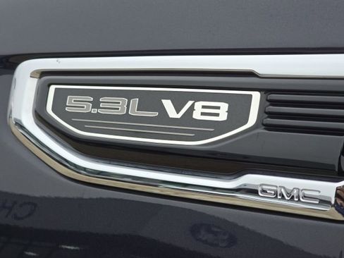 Used 2024 GMC Sierra 1500 SLE image 9