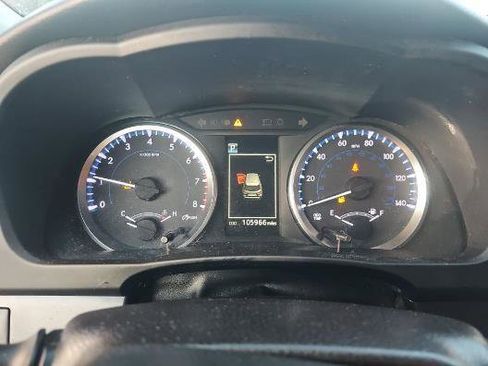 Used 2018 Toyota Highlander Plus image 13