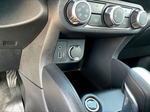 Used 2024 Nissan Kicks S FWD image 16