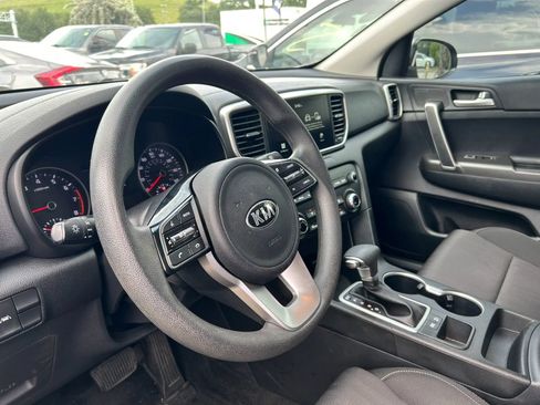 Used 2021 Kia Sportage LX FWD image 8