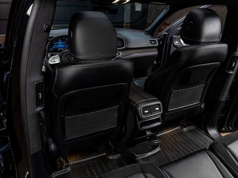 Used 2021 Mercedes-Benz GLS 63 AMG 4MATIC image 30