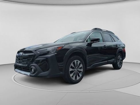 Used 2024 Subaru Outback Limited AWD/4WD image 9