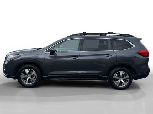 Used 2019 Subaru Ascent Premium w/ Popular Package #1 AWD/4WD image 2