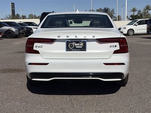 Used 2024 Volvo S60 B5 Core AWD/4WD image 8
