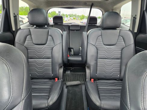 Used 2022 Kia Telluride SX w/ SX Prestige Package AWD/4WD image 13