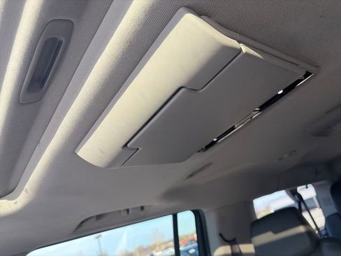 Used 2017 Cadillac Escalade ESV Premium Luxury image 55