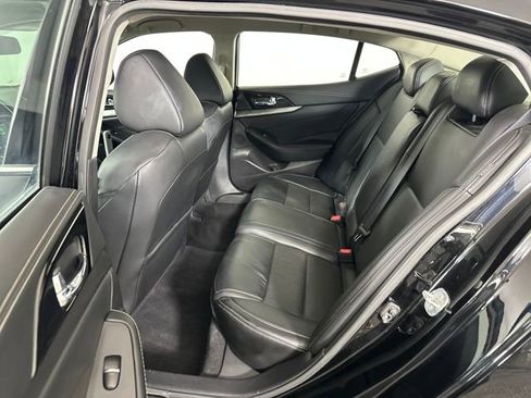 Used 2023 Nissan Maxima SV w/ Floor Mat Group image 25