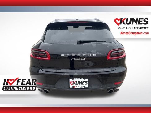 Used 2017 Porsche Macan S w/ Premium Package Plus image 9
