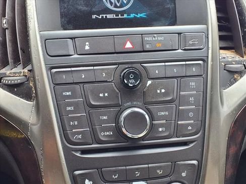 Used 2016 Buick Verano w/ Comfort Package FWD image 15