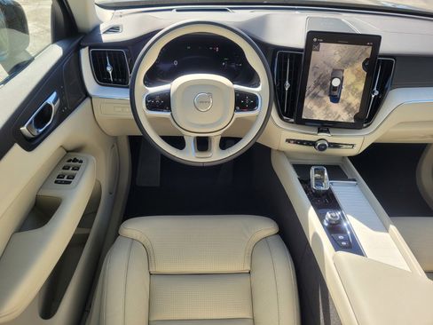 New 2026 Volvo XC60 T8 Ultra w/ Protection Package Premier AWD/4WD image 12