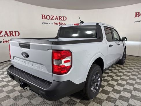 New 2025 Ford Maverick XLT w/ XLT Luxury Package image 8