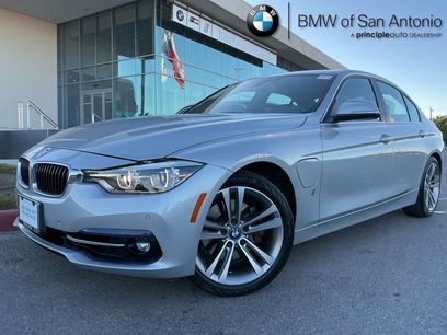 Used 2018 BMW 330e w/ Convenience Package