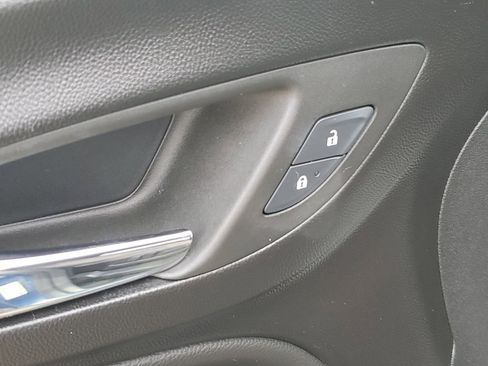 Certified 2024 Chevrolet Equinox LT w/ LPO, Floor Liner Package image 23