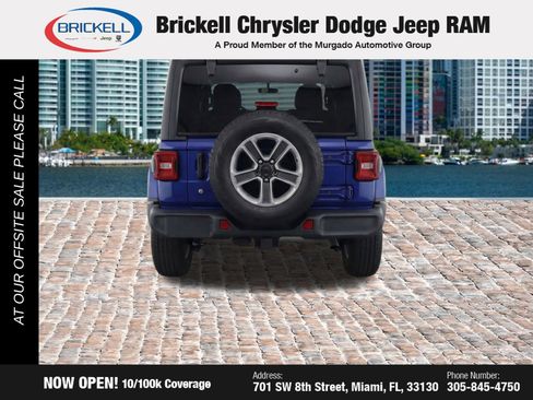 Used 2018 Jeep Wrangler Unlimited Sahara image 7